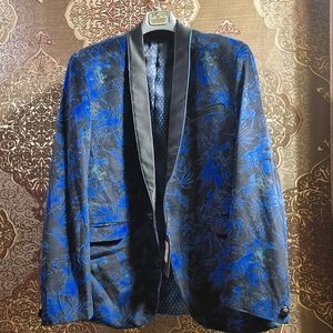 Selling new party wear blue blazer with floral pattern male size 42